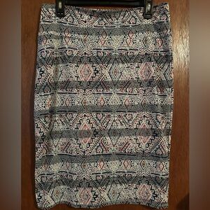 LuLaRoe Geometric Black and White Pencil Skirt